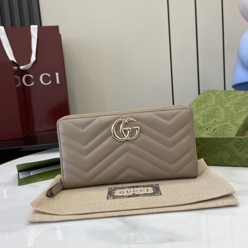 G*u*i wallets & purse